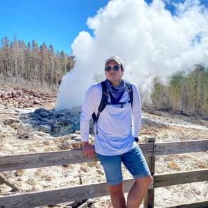 Meet your Posher, Esteban